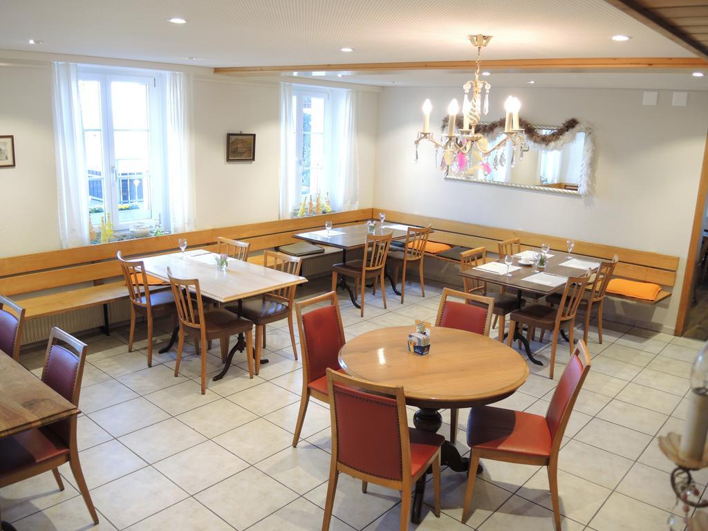 Hotel Restaurant Alpenblick Wolfisberg エクステリア 写真